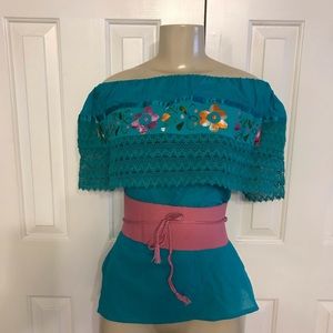EMBROIDERED MEXICAN BLOUSE